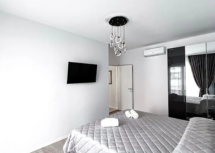 Luxurioese In Herzens Von Apartamento Sanremo